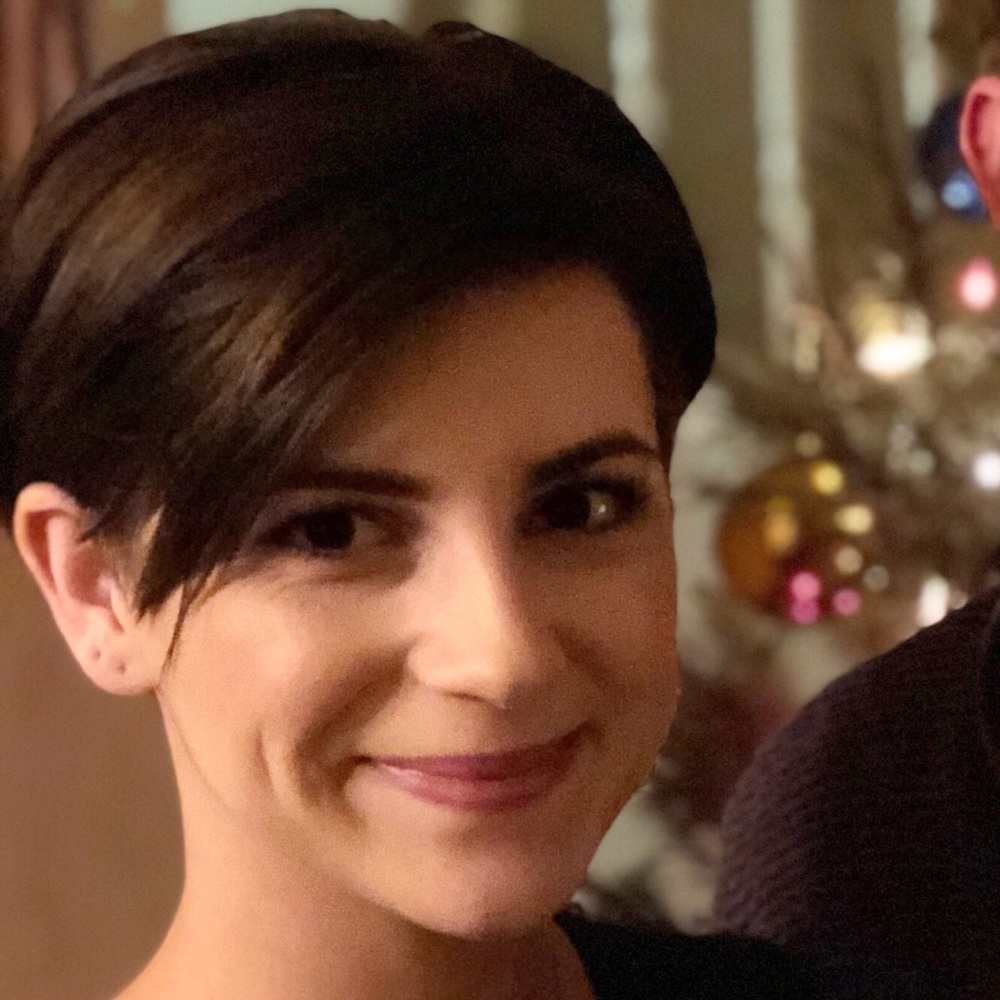 Meet your Posher, Emily